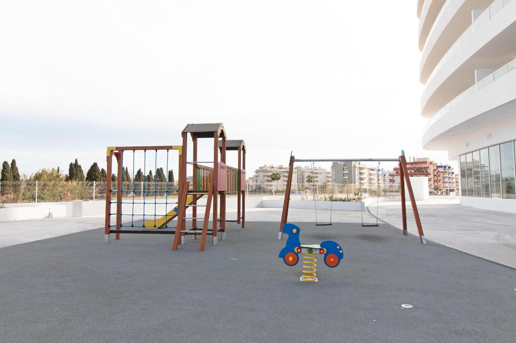 Global Properties, Apartamento Con Terraza Y Vistas Al Mar Y A La Montana Canet d'En Berenguer ภายนอก รูปภาพ